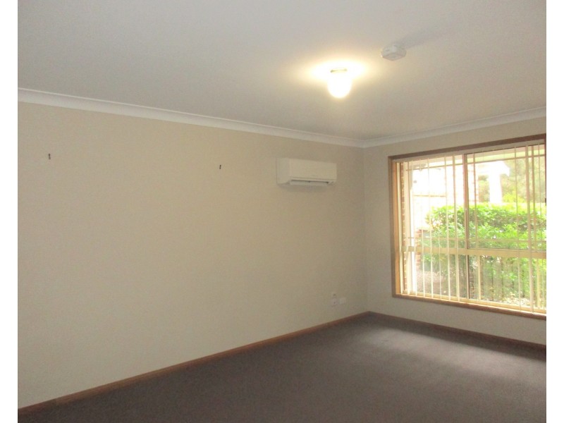 8/1 Derwent Crescent, Lakelands NSW 2282