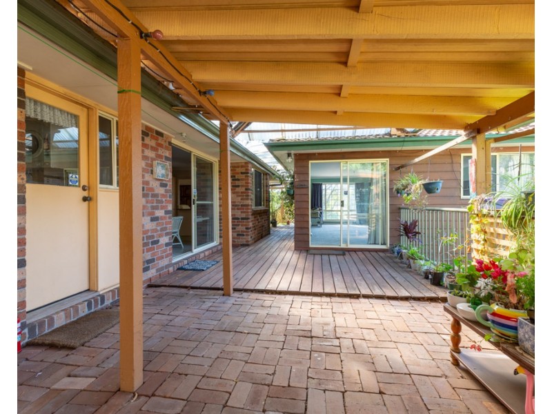 159 Glad Gunson Drive, Eleebana NSW 2282