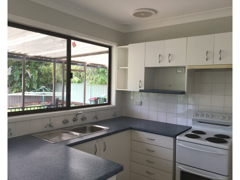 11 Coldstream Crescent, Rankin Park NSW 2287