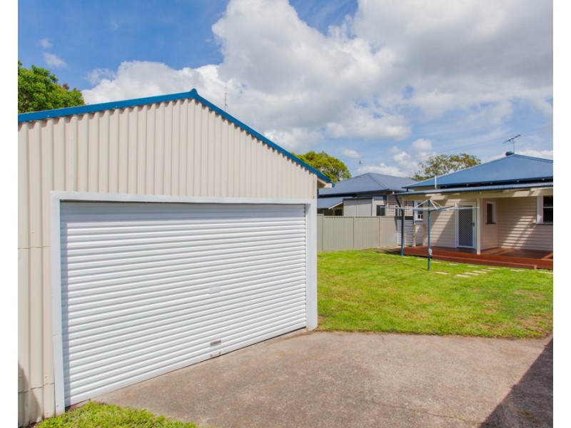 6 Denison Street, Mayfield NSW 2304