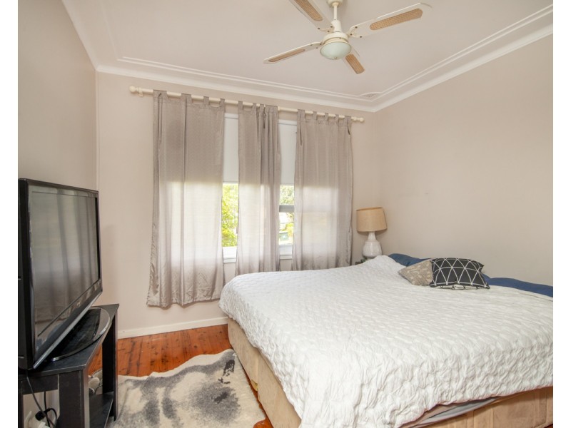 2 Benton Street, Kahibah NSW 2290