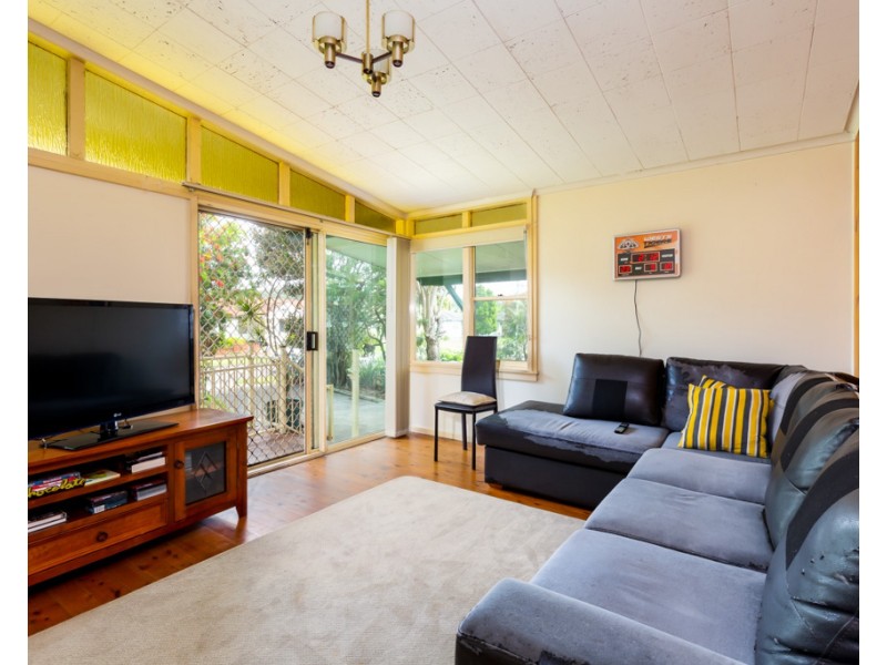 25 Flame Street, Gateshead NSW 2290