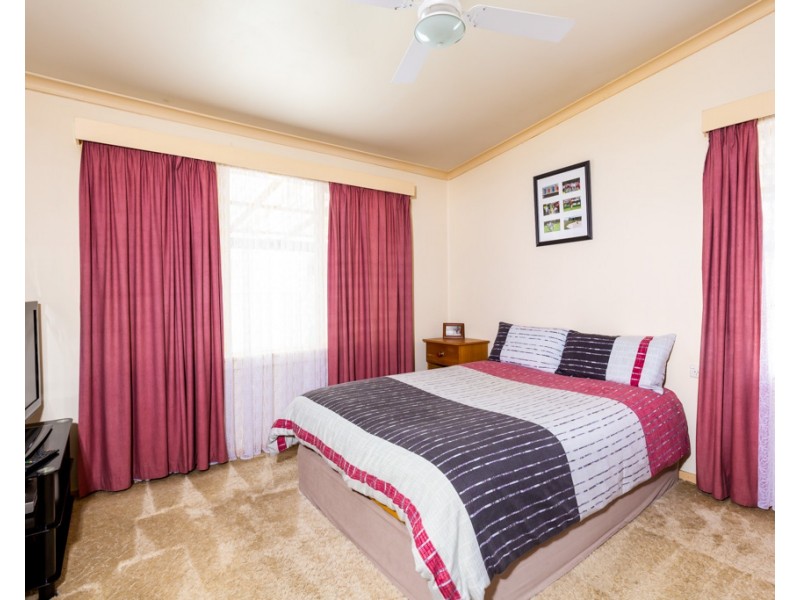 25 Flame Street, Gateshead NSW 2290