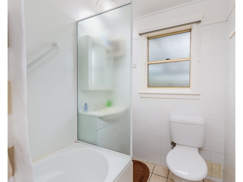 25 Flame Street, Gateshead NSW 2290