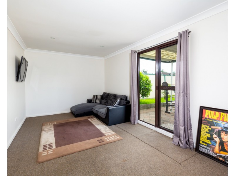 25 Flame Street, Gateshead NSW 2290