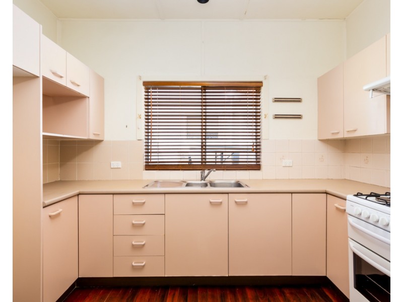 16 Peters Avenue, Wallsend NSW 2287