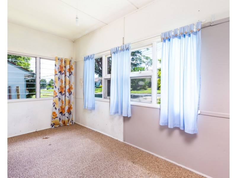 16 Peters Avenue, Wallsend NSW 2287