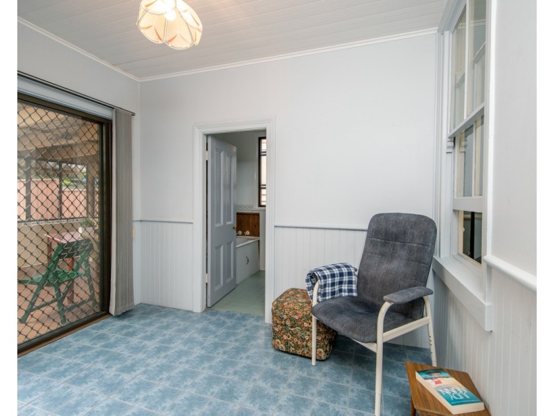 13 Oliver Street, Hamilton NSW 2303