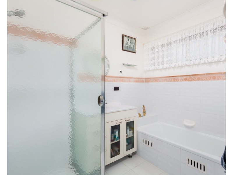 6 Whitburn Close, Charlestown NSW 2290