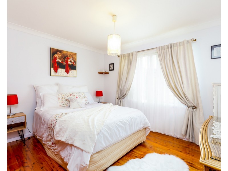 6 Whitburn Close, Charlestown NSW 2290
