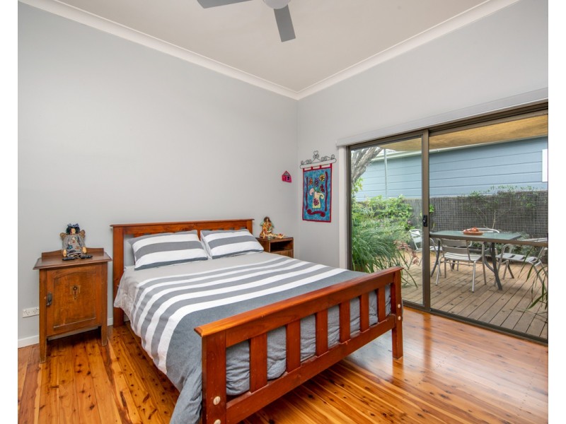 121 Cowlishaw Street, Redhead NSW 2290
