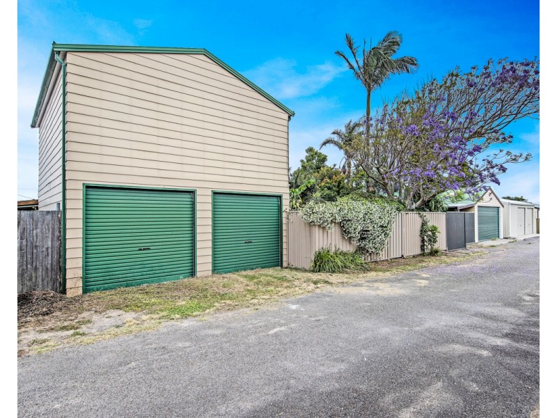 121 Cowlishaw Street, Redhead NSW 2290
