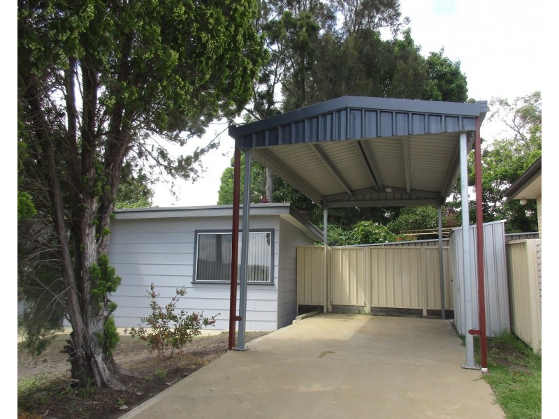 22 Lake Avenue, Cardiff South NSW 2285