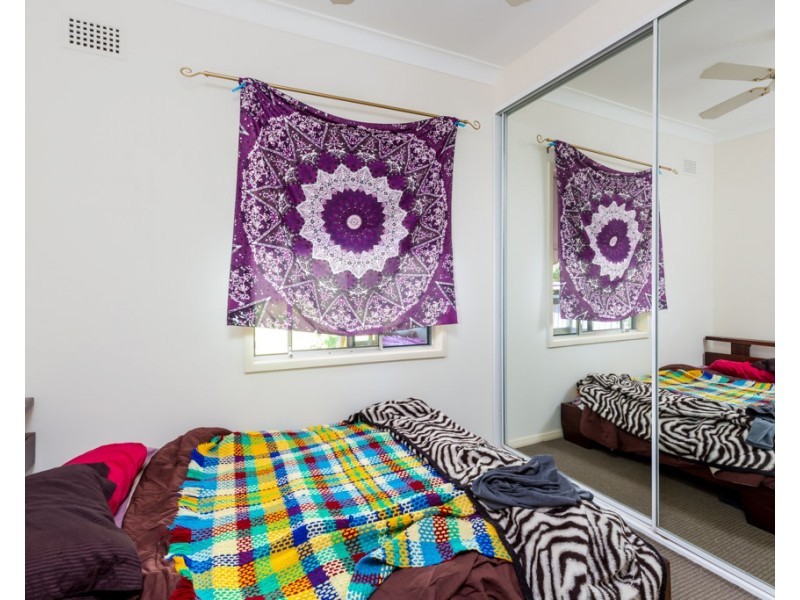 15 Heshbon Street, Gateshead NSW 2290