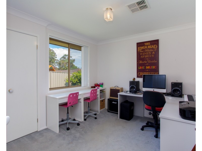 3 Voyager Close, Charlestown NSW 2290