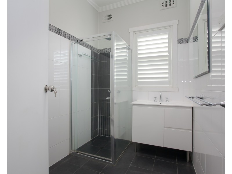 183 Kahibah Road, Charlestown NSW 2290