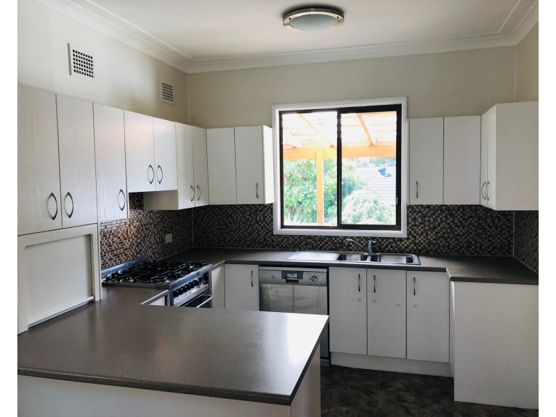 27 Ocean Street, Dudley NSW 2290