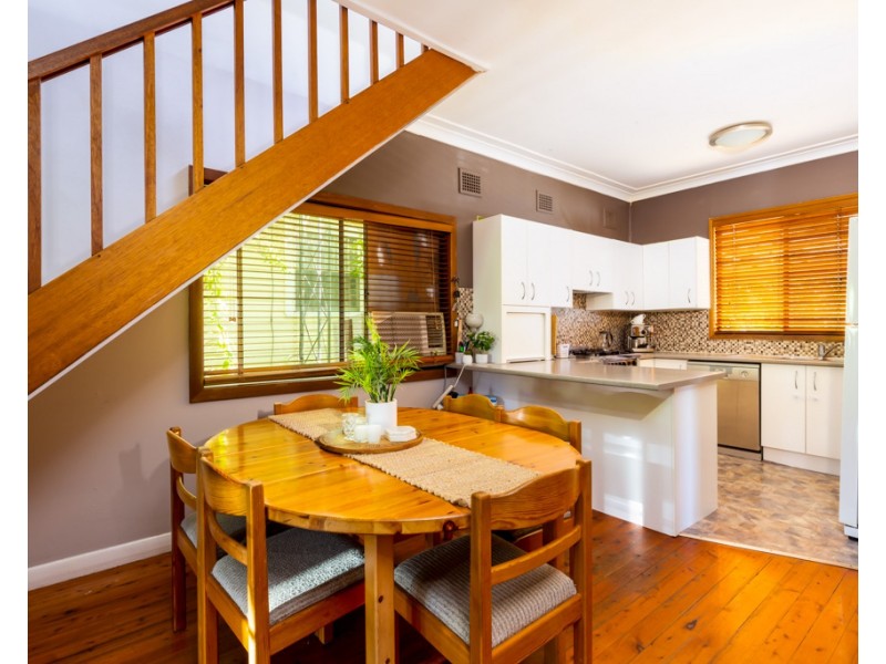 27 Ocean Street, Dudley NSW 2290