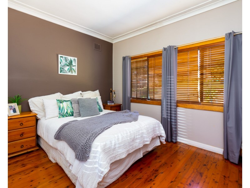 27 Ocean Street, Dudley NSW 2290