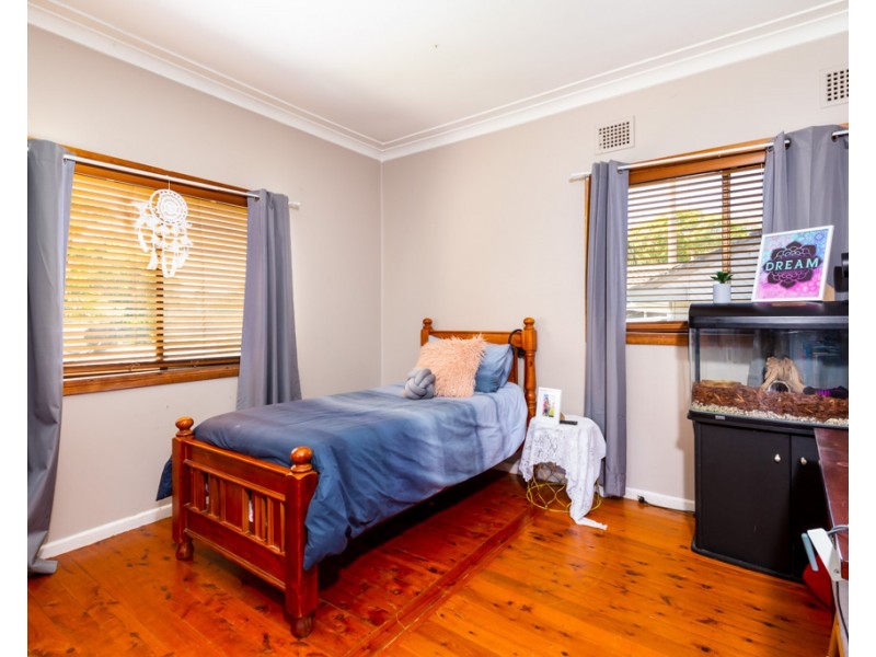 27 Ocean Street, Dudley NSW 2290