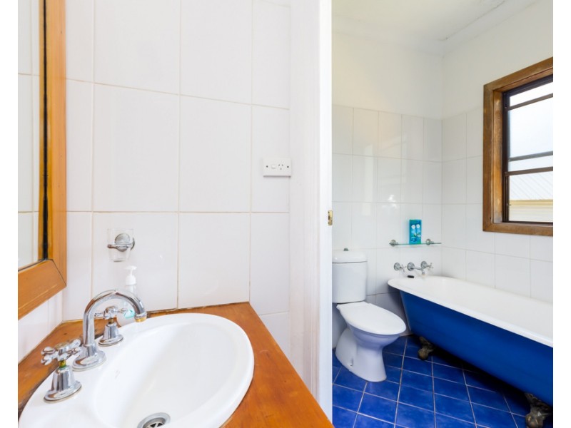 27 Ocean Street, Dudley NSW 2290