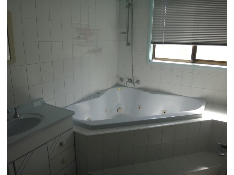 61 Kaleen Street, Charlestown NSW 2290