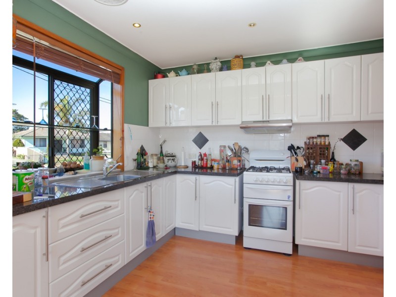 10 Flame Street, Gateshead NSW 2290