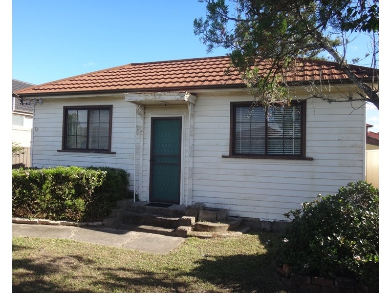 57 Albert Street, Warners Bay NSW 2282