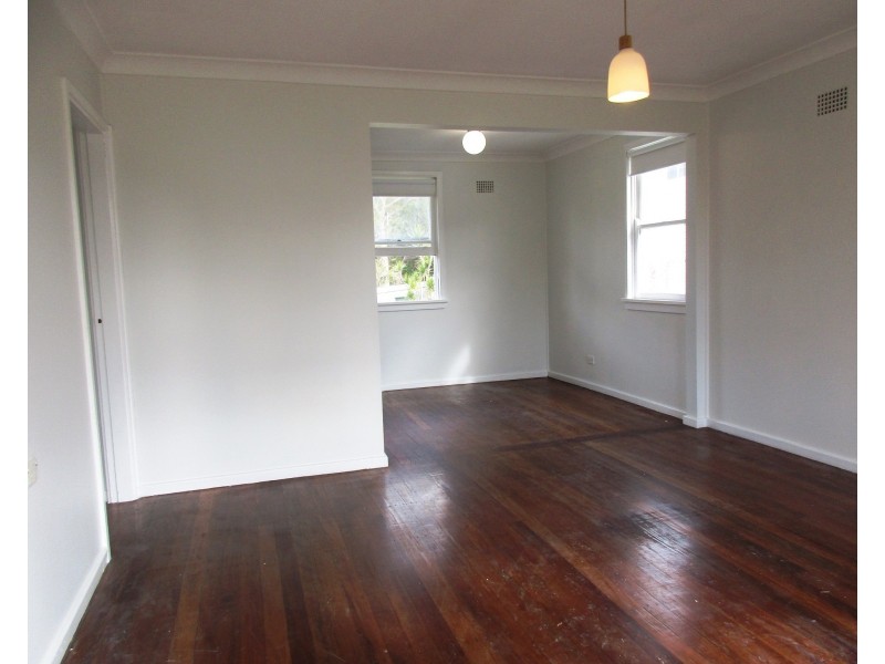 44 Redwood Crescent, Gateshead NSW 2290