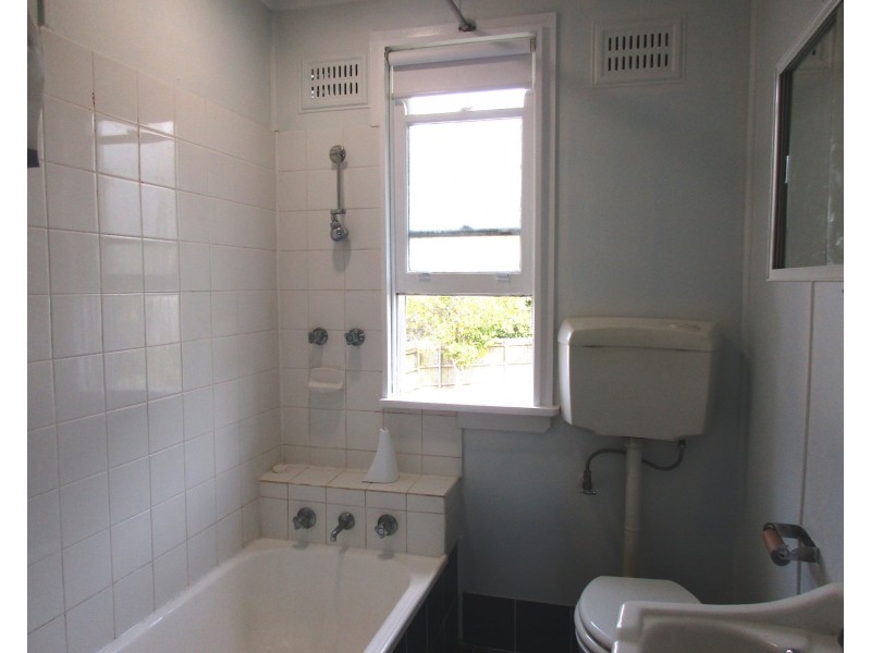44 Redwood Crescent, Gateshead NSW 2290