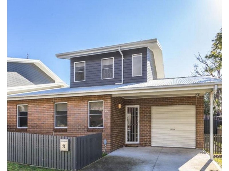 2A Berkeley Street, Mayfield NSW 2304