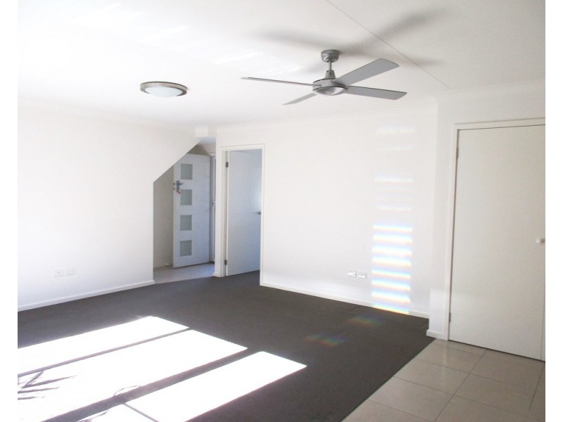 2A Berkeley Street, Mayfield NSW 2304