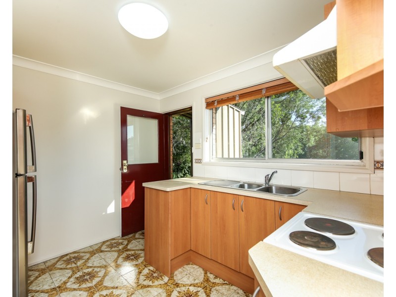 9 Malwood Avenue, Macquarie Hills NSW 2285