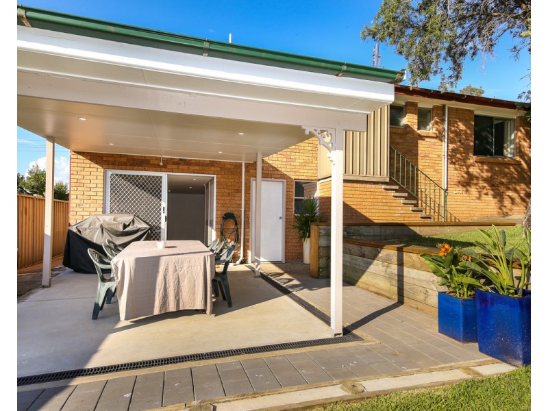 9 Malwood Avenue, Macquarie Hills NSW 2285