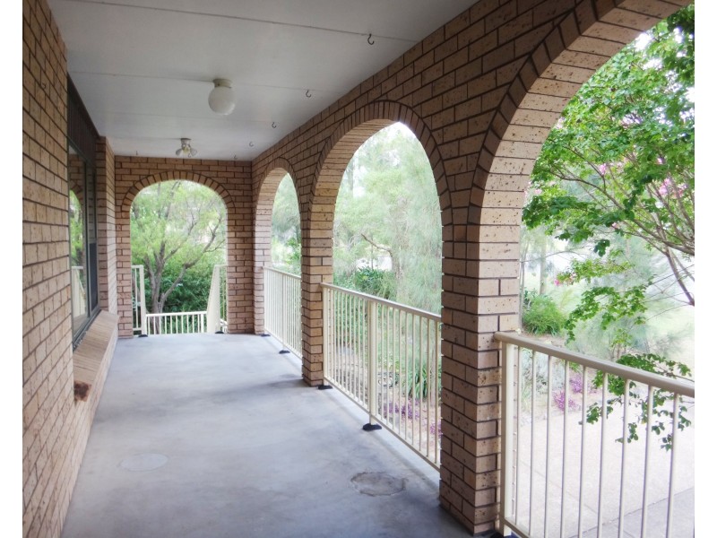 2B Conrad Avenue, Charlestown NSW 2290