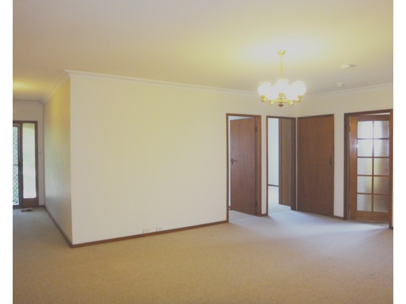 2B Conrad Avenue, Charlestown NSW 2290