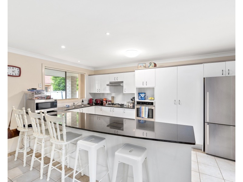 5 Pandorea Way, Valentine NSW 2280