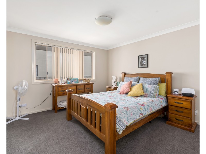 5 Pandorea Way, Valentine NSW 2280