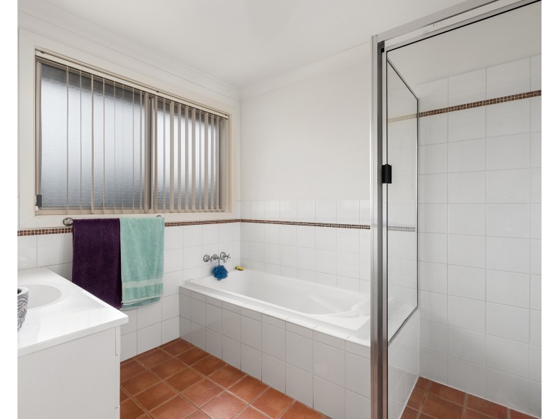 5 Pandorea Way, Valentine NSW 2280