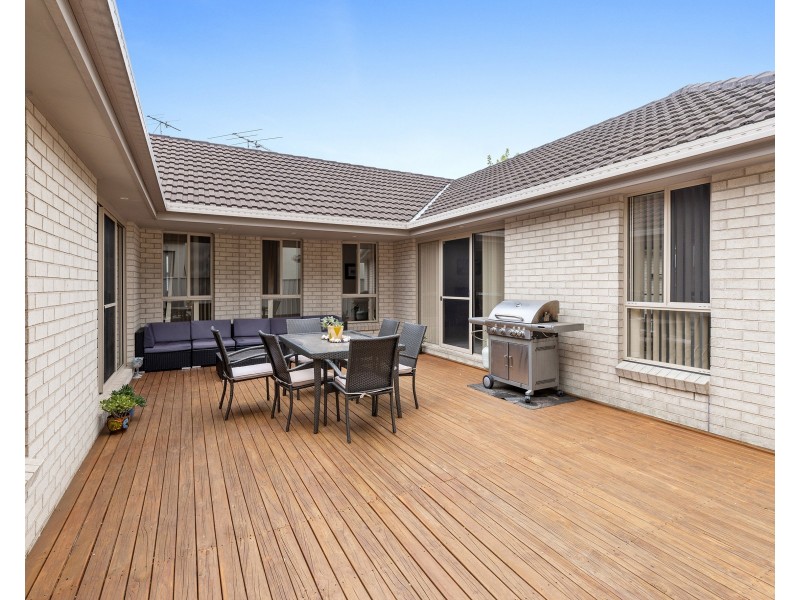 5 Pandorea Way, Valentine NSW 2280