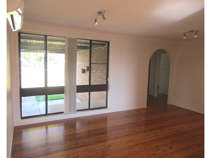 11 Harrison Street, Warners Bay NSW 2282