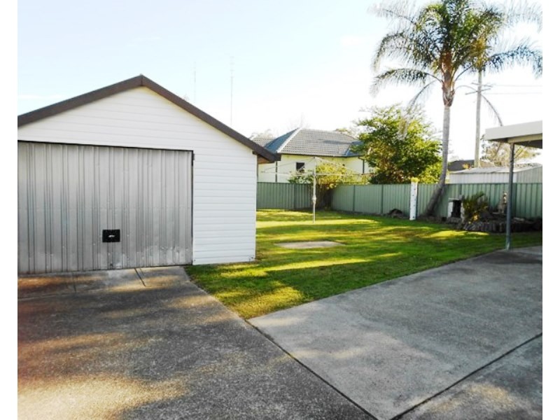 14 Swan Street, Windale NSW 2306