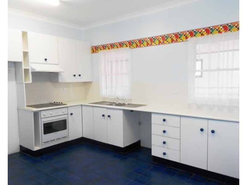 14 Swan Street, Windale NSW 2306