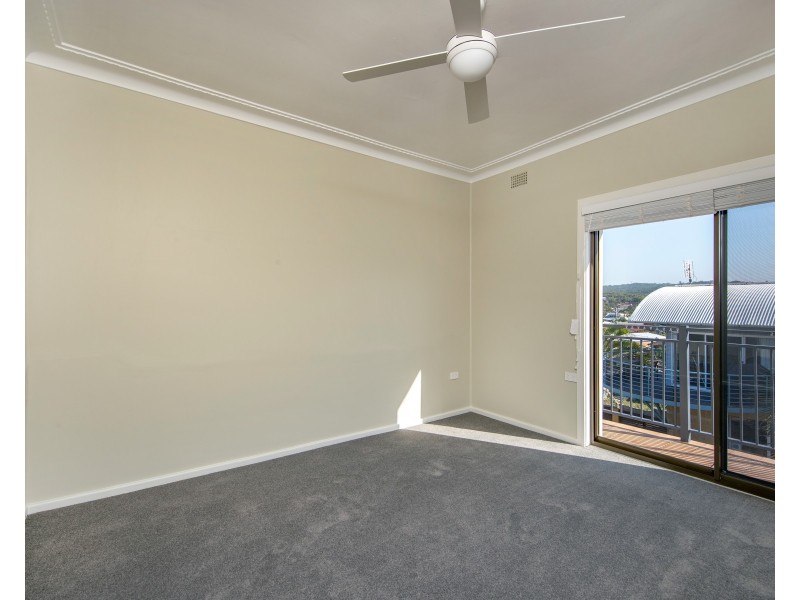 11 High Street, Redhead NSW 2290