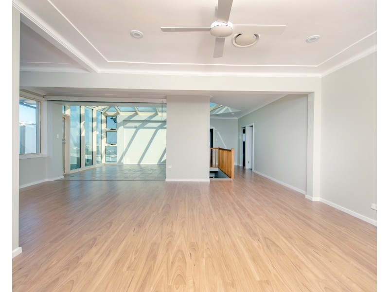 11 High Street, Redhead NSW 2290