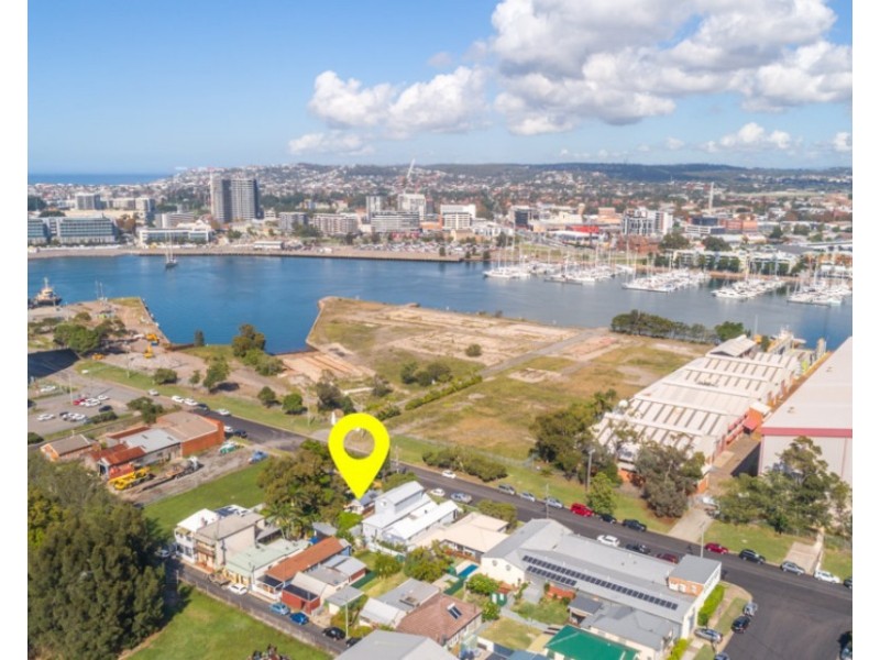 122 Denison Street, Carrington NSW 2294