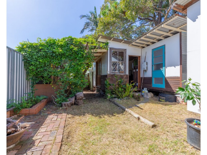 122 Denison Street, Carrington NSW 2294