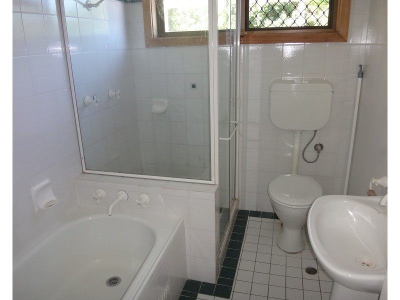 96 Roslyn Avenue, Charlestown NSW 2290