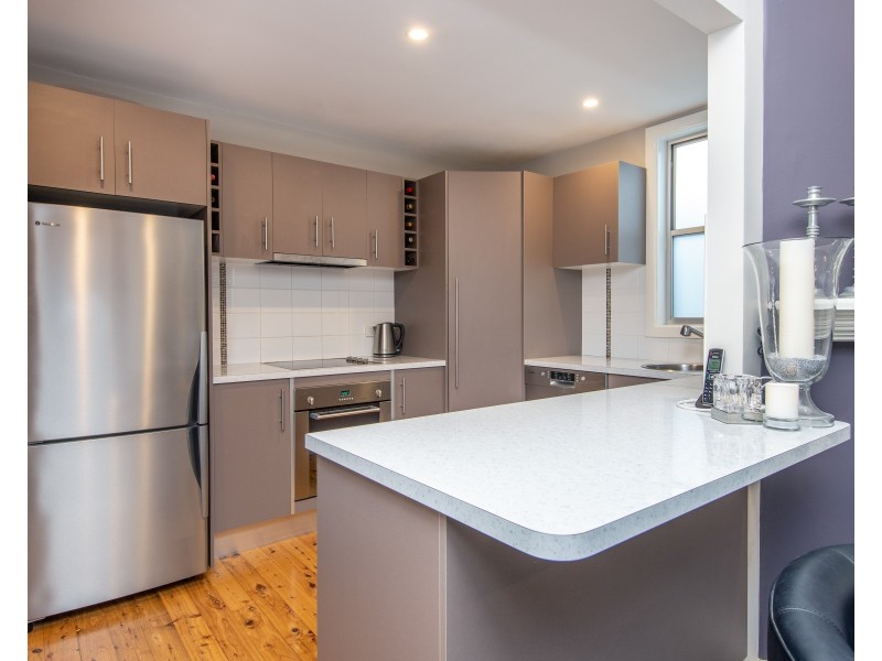 16 Charles Street, Cardiff NSW 2285