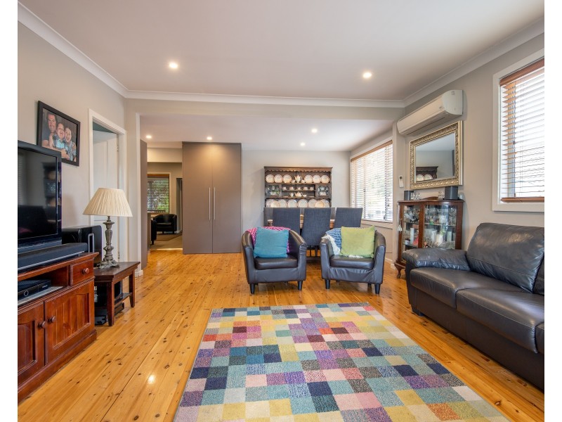 16 Charles Street, Cardiff NSW 2285